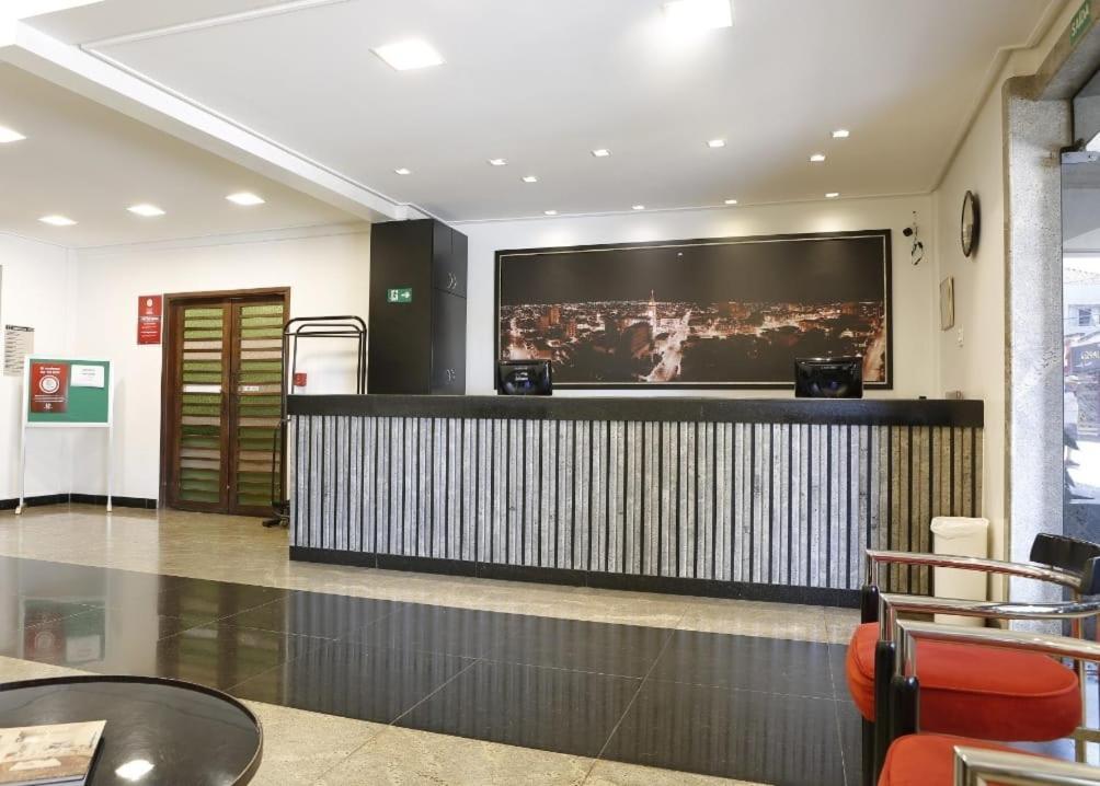 Hz Hotel 파투스 지 미나스 외부 사진